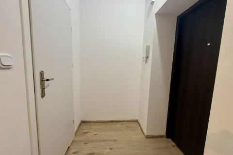 Kawalerka po remoncie Szombierki 1200zł