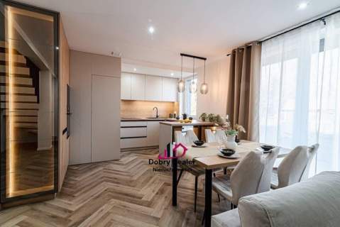 Apartament dwupoziomowy 74 m2 z ogródkiem 32 m2