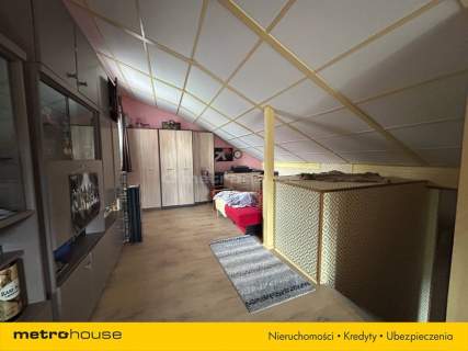 Dom w Brwinowie z dużą działką 1611m2