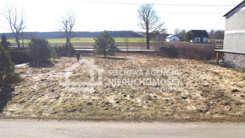 Duża, płaska działka na Kaszubach koło Stężycy,
