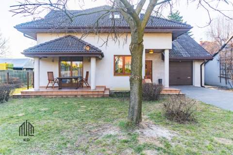 Dom 170 m , działka 1415 m Wał Miedzeszyński