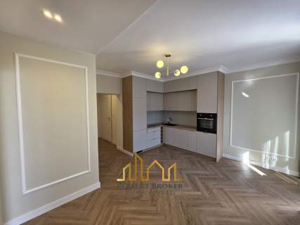 4 pokoje w centrum po remoncie 70m