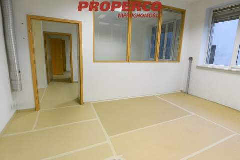 Lokal pow. 127m2, Herby, ul. 1 Maja