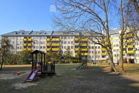 Centrum, 4 pokoje ul Wiejska 100 m2 cegła 1 piętro