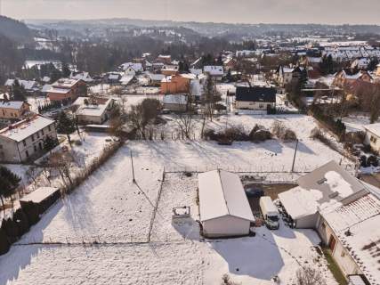 Działka pod budowę domów jednorodzinnych 16,27a