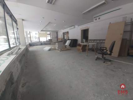 Lokal na restaurację w centrum