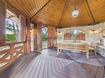 Jedyna taka 2660m2 ,kort tenisowy, altana , drzewa