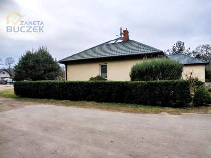 Sprzedam parterowy dom o pow. 129,1 m2 w Helence
