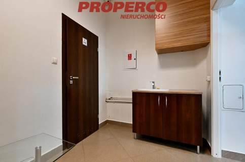 Lokal o pow. 73m2 - Centrum