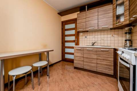 os. Mickiewicza 48m2 2 pokoje z balkonem