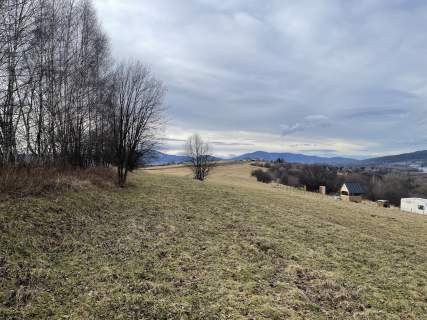 Działka z widokiem na jezioro