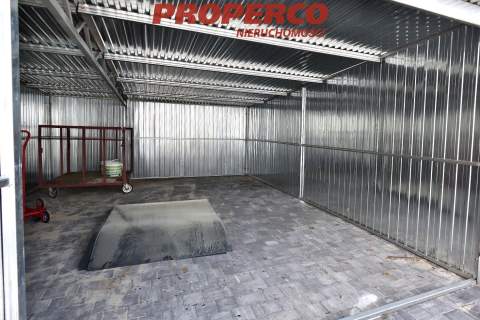 Magazyn - garaż 20 m2, Pakosz