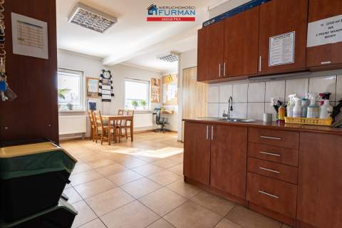 Magazyn do wynajęcia, 245,48 m2, Piła
