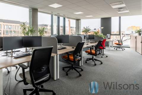 Wykończony lokal 738m2 na Pradze