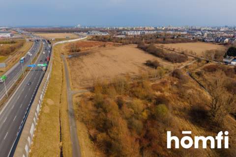 Działka budowlana usługowa z MPZP 0,75 ha AOW