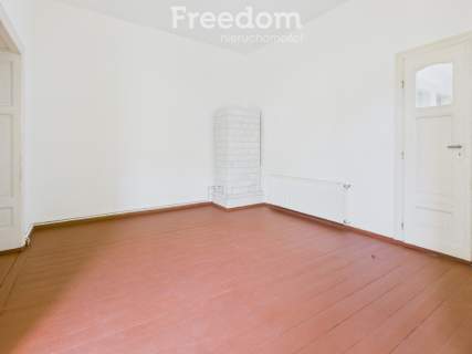 Prestiż bez hałasu. 60m , balkon, CO miejskie.