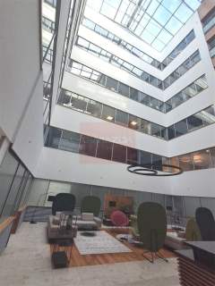 Nieruchomość komercyjna do wynajęcia, 734 m2, Warszawa