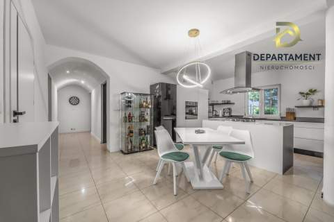 Dom na sprzedaż, 230m2, działka 708m2 Piekary Śl