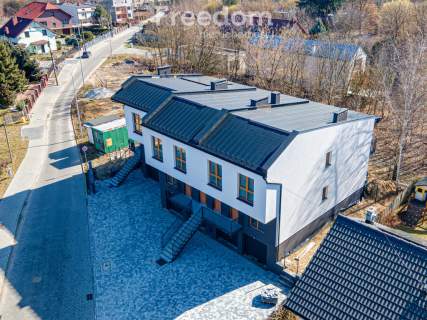Apartament z ogrodem i garażem