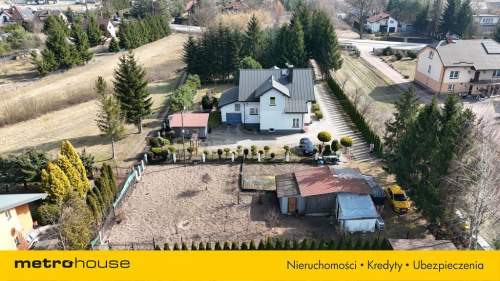 Przestronny dom na sprzedażŻelków-działka 3363 m