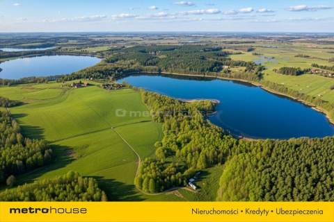 Działki z linią brzegową jeziora