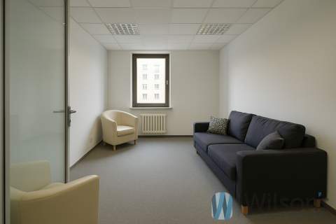 Średnie biuro na woli lokal 238m2 9 pokoi