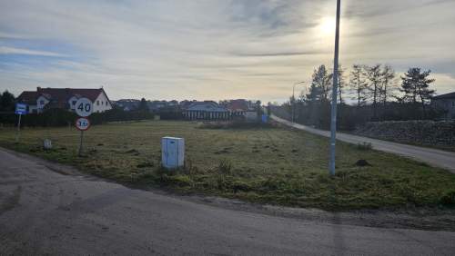 Kalinówka, 23ar, budowlana, media