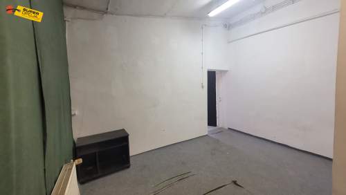 LOKAL, MAGAZYN, BIURO na parterze PODGÓRZE