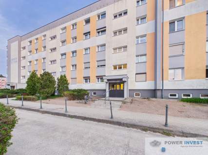 3 pokoje 55,8 m balkon garaż