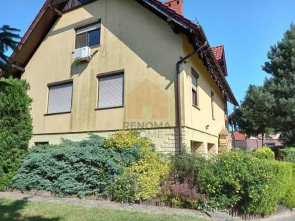 Dom jednorodzinny na działce 19 ar, Boleścin