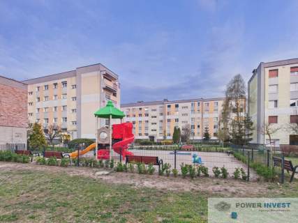 3 pokoje 55,8 m balkon garaż