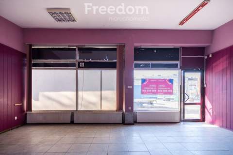 Lokal usługowy na parterze w centrum miasta Wałcz