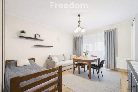 Parter 31 m Garderoba Parking