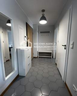 2 pok mieszkanie garaż i komórka centrum Gdyni
