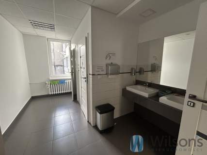 Średnie biuro na woli lokal 238m2 9 pokoi