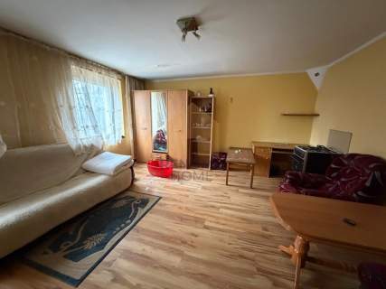 Dom z dużą działką ok 35 arów.