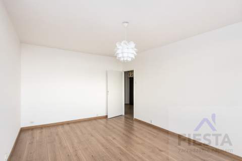 Łazarz 2 niezależne pokoje balkon