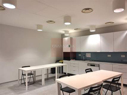 Nieruchomość komercyjna do wynajęcia, 496 m2, Warszawa