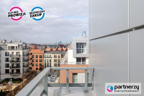 Apartament w Śródmieściu, 3 pokoje z m. postojowym