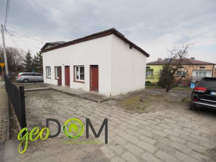 Budynek Handlowo-Usługowy w centrum Wojsławic