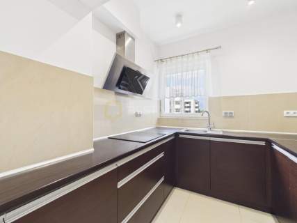 Balkon 11 m2 Dwustronne Ciche
