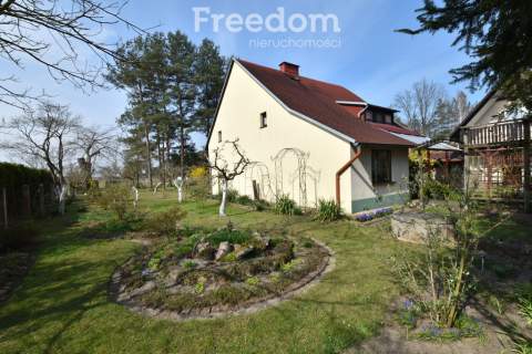 2 domy, 7 pokoi 160 m2 b.gospodarcze, staw i las
