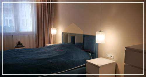 Apartament w centrum/garderoba/2 łazienki/1 piętro