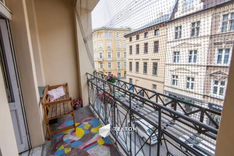 centrum Poznania 100 m w kamienicy, Półwiejska