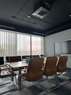 Nieruchomość komercyjna do wynajęcia, 716 m2, Warszawa