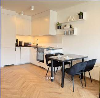 Aleja Jana PawłaII 39m2. Po remoncie Lux 2 pokoje Wolne 
