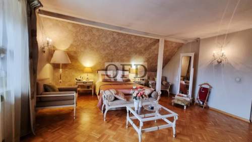 Rezydencja 300 m2 z basenem dz. 3000 m2 Smolec