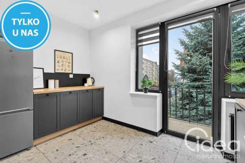 Idealne 1 piętro, 2 pokoje, balkon, piwnica