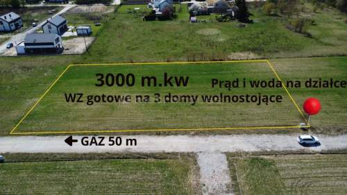 Działka z WZ na trzy domy jednorodzinne