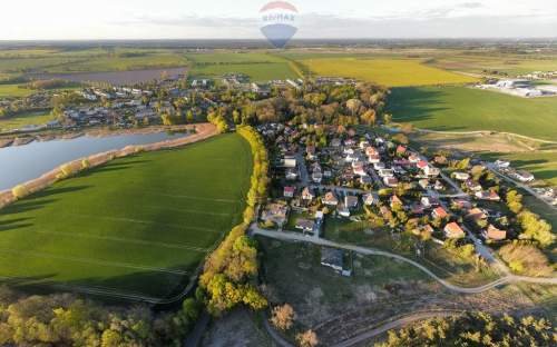 Działka w Manieczkach, os. Słowiańskie